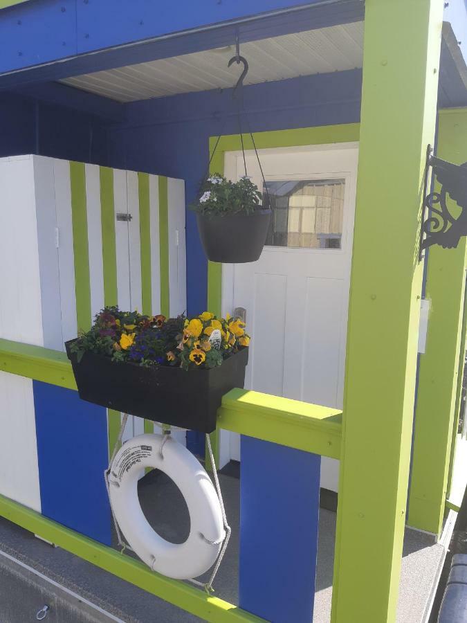 A Float Home B&B In Fisherman'S Wharf Victoria Buitenkant foto