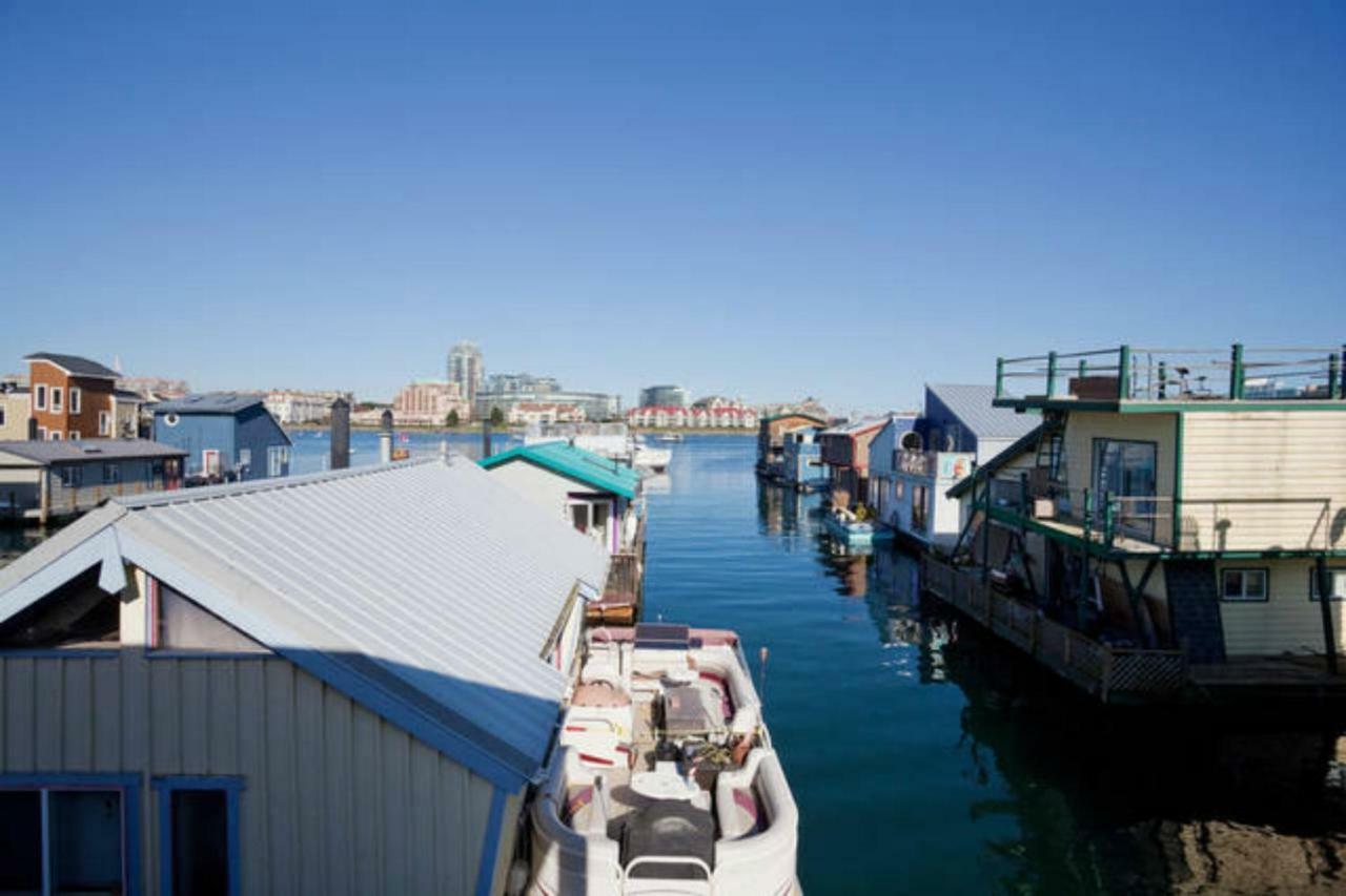 A Float Home B&B In Fisherman'S Wharf Victoria Buitenkant foto
